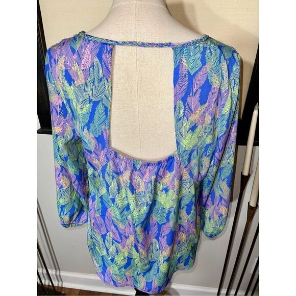 American Eagle Tropical Blouse - Medium - Picture 6 of 7